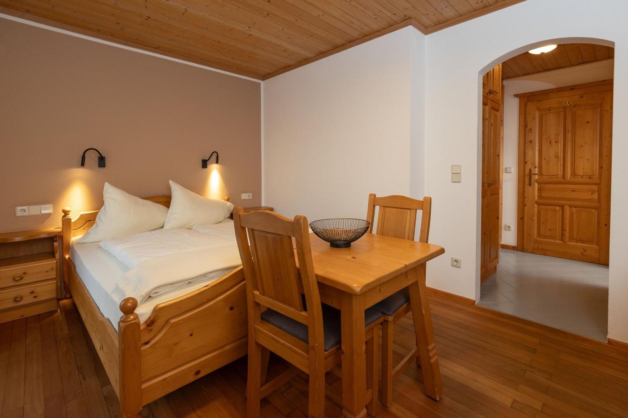 Moertbauerhof & Haus Fruehauf Hotel Seeboden Ngoại thất bức ảnh
